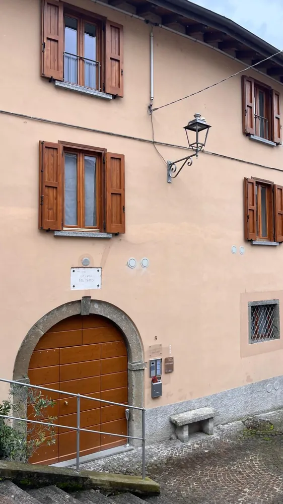 Integrazione sulla facciata — installazione reale Silent